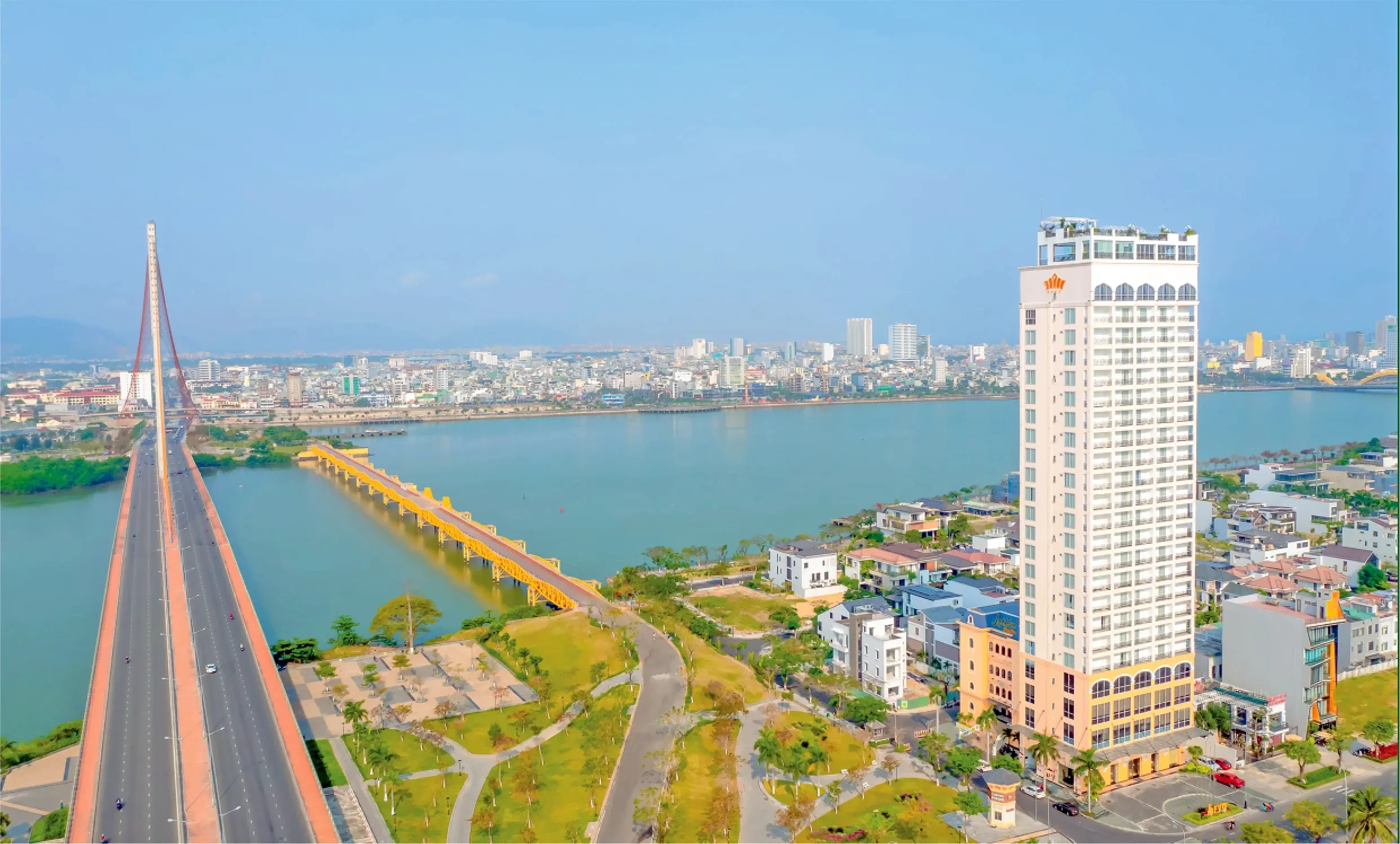 Khách sạn Fivitel Đà Nẵng Review Chi Tiết 2026: Trải Nghiệm Lưu Trú, Tiện Ích Và Chất Lượng Dịch Vụ