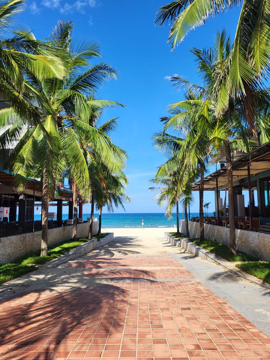 Top 12 Quán Cafe View Biển Đà Nẵng Đẹp Mê Hồn Cho Ngày Chill Đúng Nghĩa