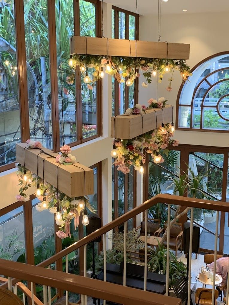 Top 15 Quán Cafe Bánh Ngọt Ở Đà Nẵng Cho Một Chuyến Dạo Chơi Vị Giác Ngọt Ngào