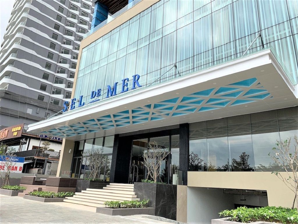 Khách sạn & Căn hộ Sel de Mer Review Chi Tiết 2026: Không Gian Biển Sang Trọng Và Trải Nghiệm Lưu Trú Thực Tế