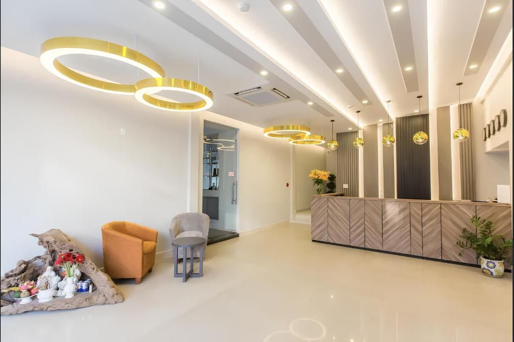 Top 12 khách sạn gần chợ hàn đà nẵng được nhiều du khách yêu thích 2025