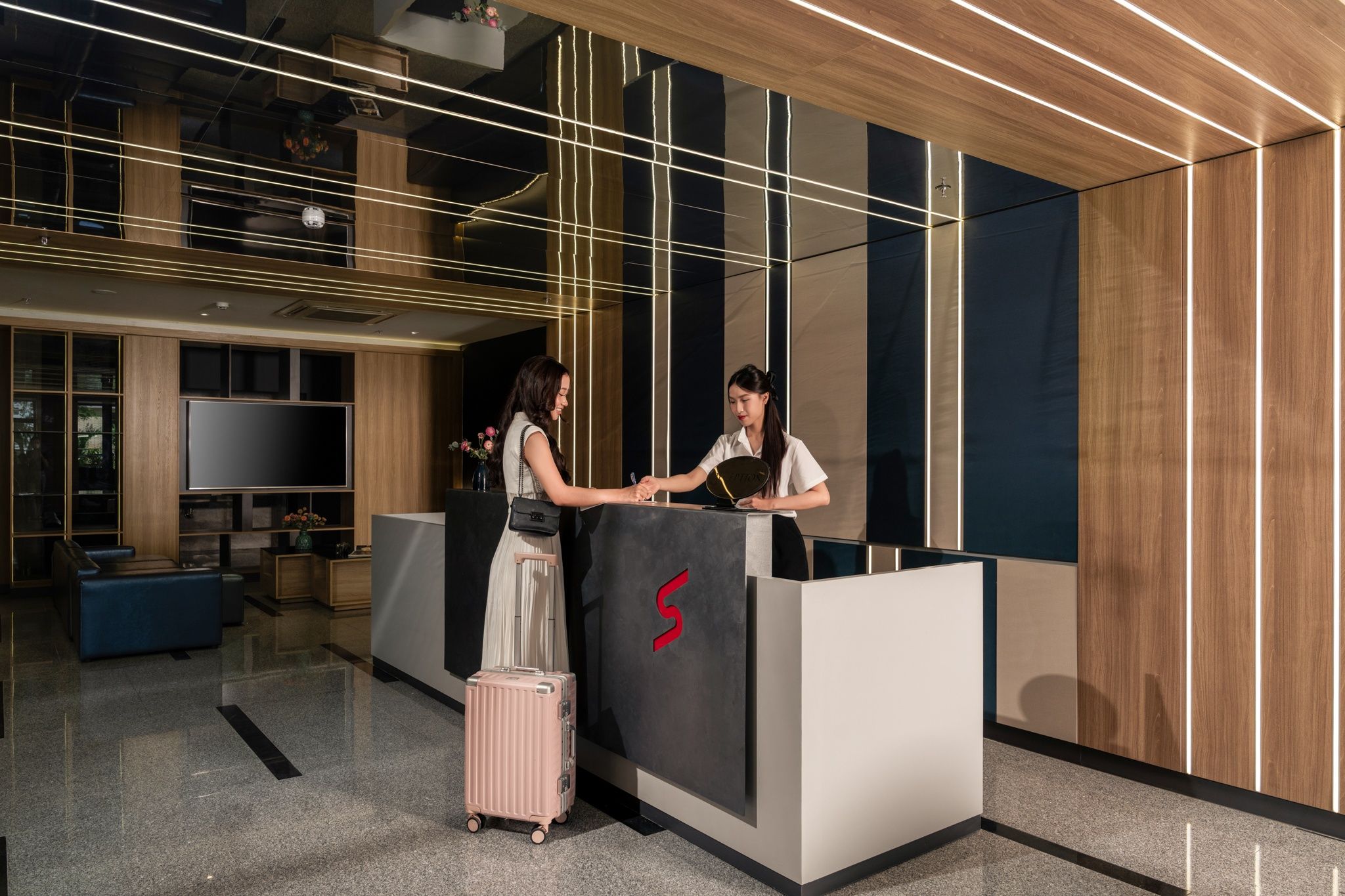 Rest Hotel: Khách sạn Đà Nẵng có view lãng mạn dành cho cặp đôi