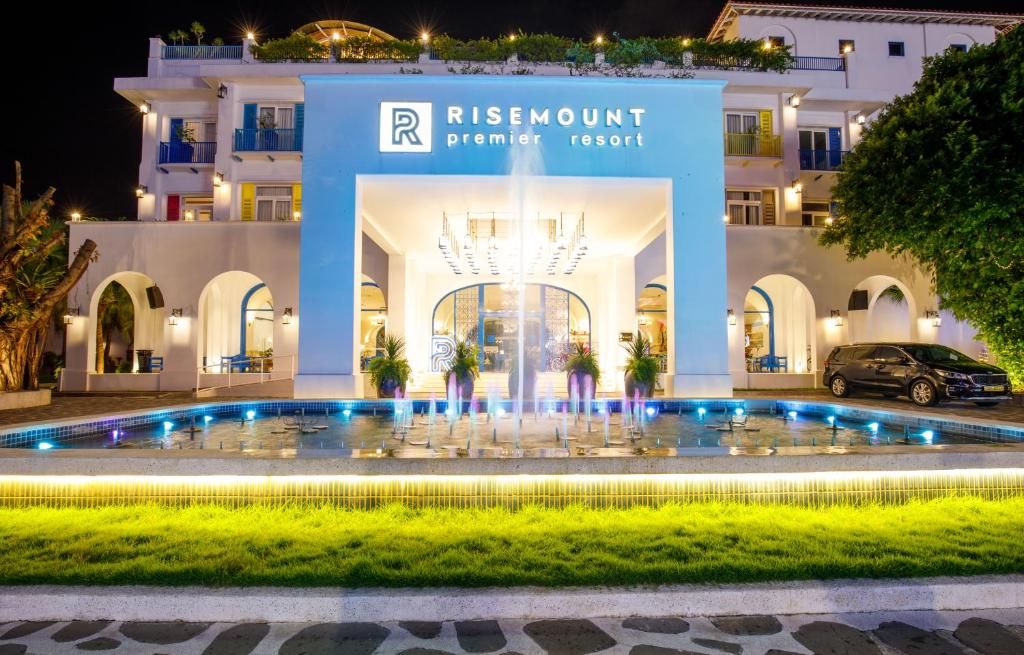 Review Risemount Premier Resort Đà Nẵng – Khu nghỉ dưỡng phong cách Santorini giữa lòng thành phố