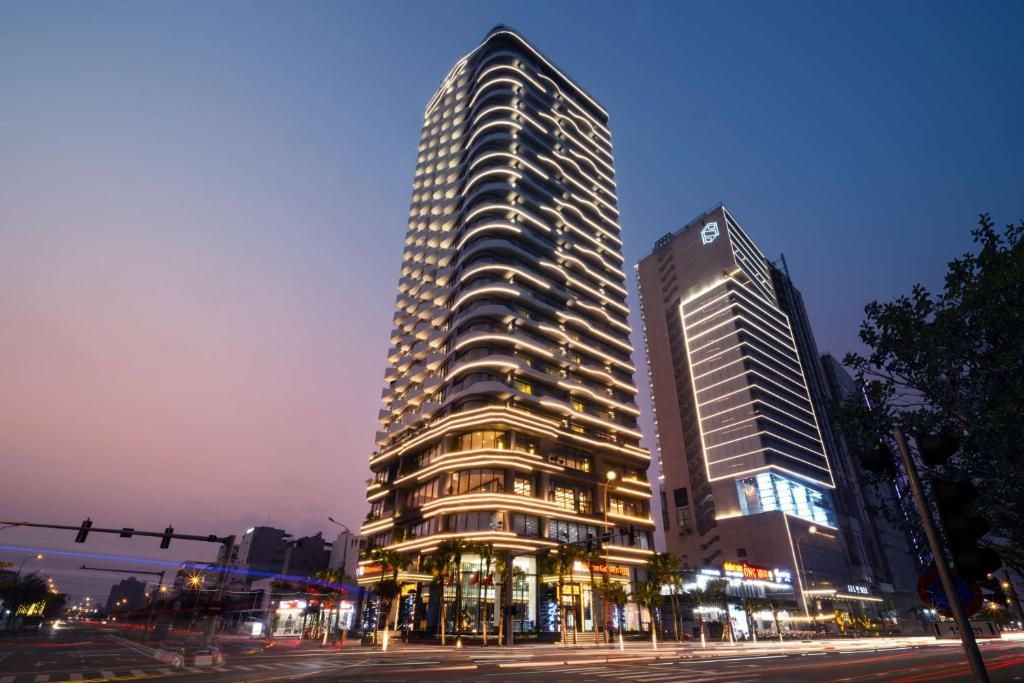 Review Hilton Đà Nẵng: khách sạn ven sông, phòng đẹp và tiện ích nổi bật