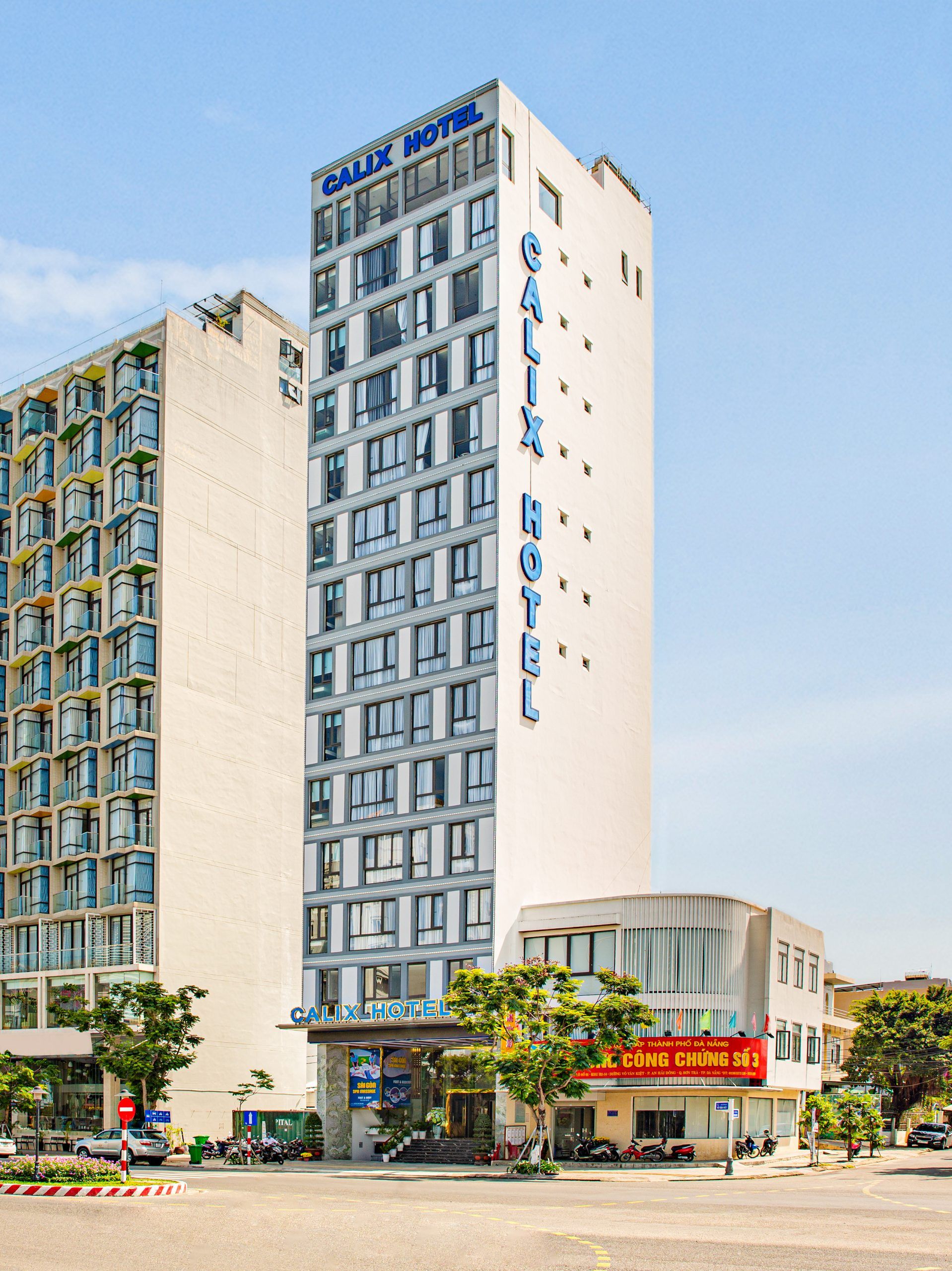 Calix Hotel Review Chi Tiết 2026 – Trải Nghiệm Lưu Trú Gần Biển Mỹ Khê Đáng Tham Khảo