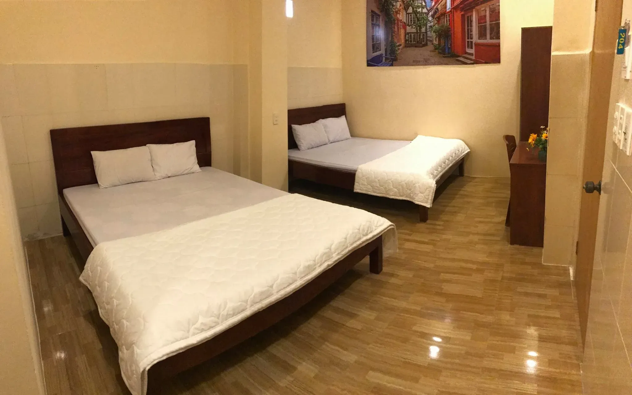 Nhà Nghỉ Biển Nhớ Review Chi Tiết: Không Gian Lưu Trú Bình Dân Gần Biển Đà Nẵng