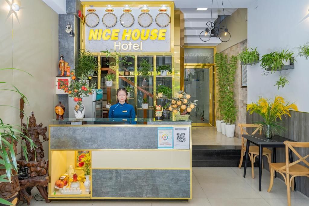 Nice Hotel Da Nang Review Chi Tiết: Không Gian Lưu Trú Tiện Nghi Tại Trung Tâm Thanh Khê