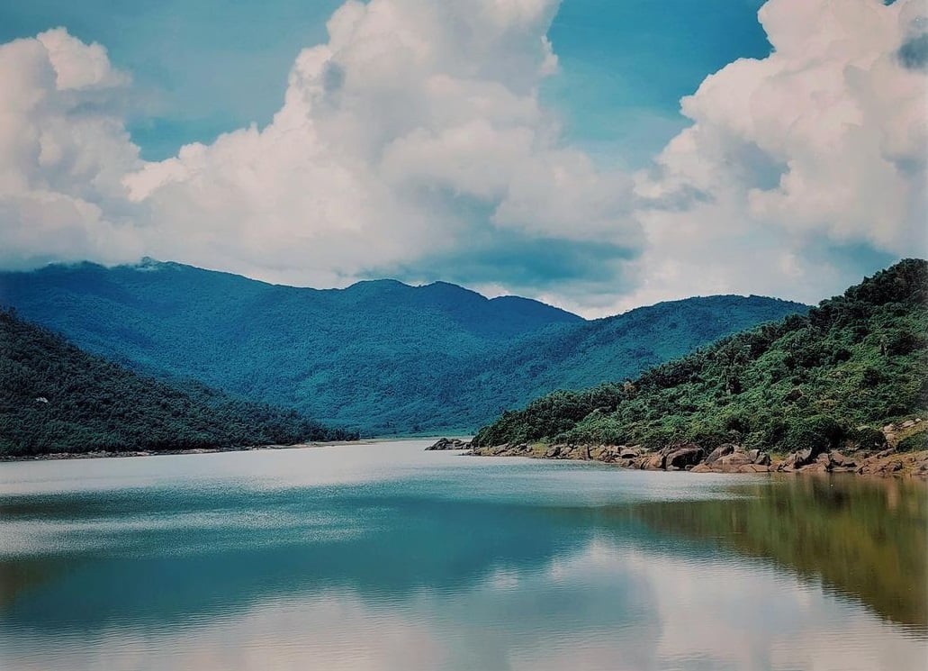 Hồ Đồng Xanh Đồng Nghệ điểm đến xanh mát giữa thiên nhiên Đà Nẵng