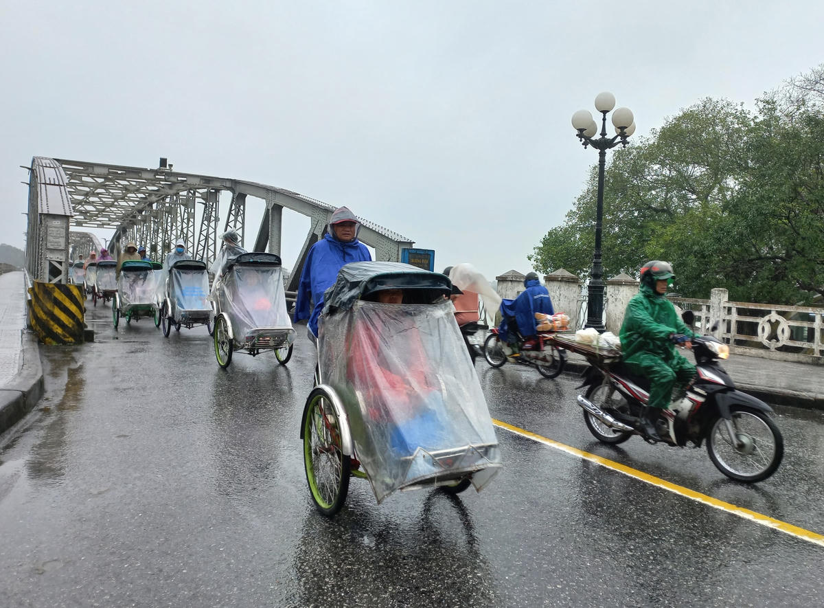 Kinh nghiệm du lịch Đà Nẵng mùa mưa: Hành trình khám phá thành phố sông Hàn