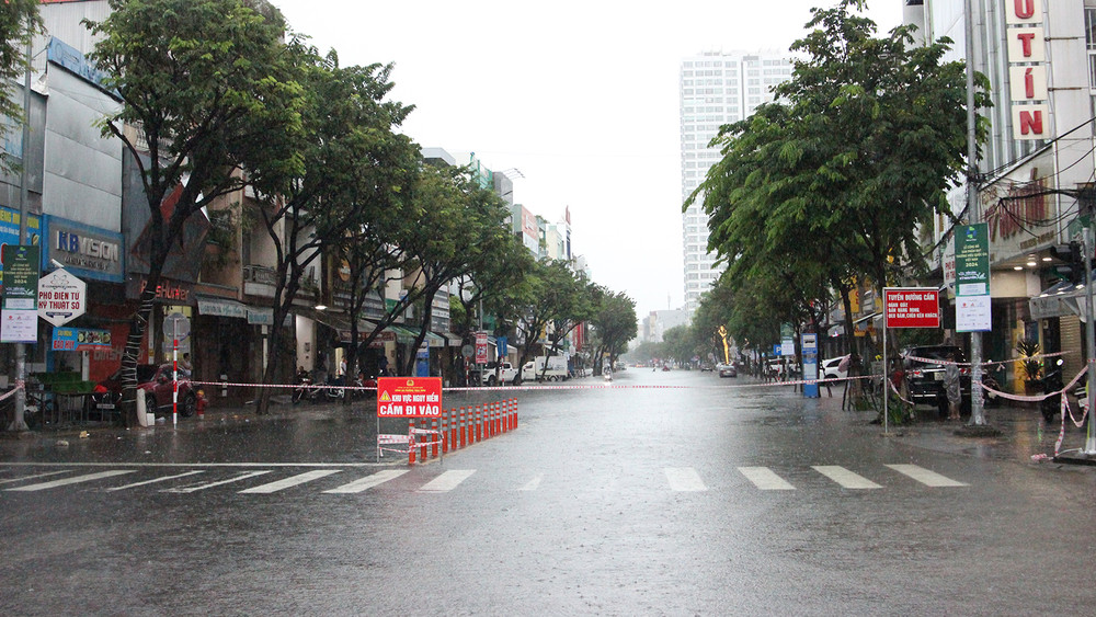 Kinh nghiệm du lịch Đà Nẵng mùa mưa: Hành trình khám phá thành phố sông Hàn