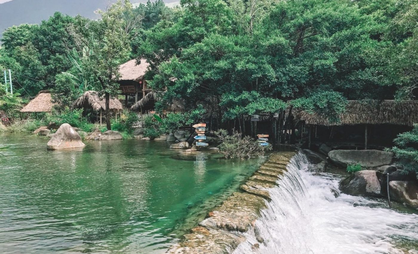 Suối Lương: Bản Giao Hưởng Xanh Giữa Núi Rừng Và Biển Trời Đà Nẵng