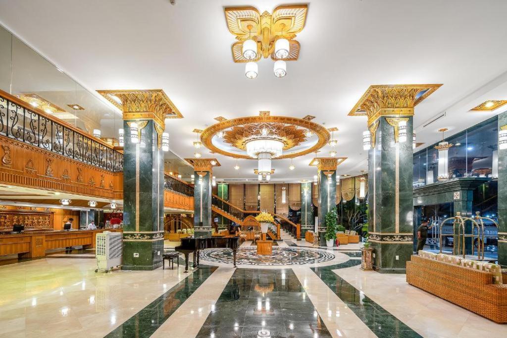 Top 12 khách sạn gần novotel đà nẵng cho chuyến du lịch trung tâm