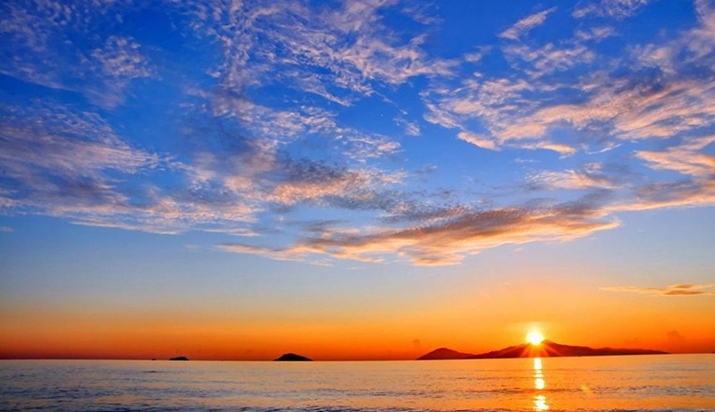 Top 12 Quán Cafe View Biển Đà Nẵng Đẹp Mê Hồn Cho Ngày Chill Đúng Nghĩa