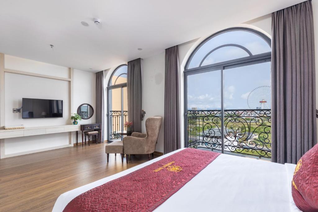 Top 15 khách sạn gần cầu trần thị lý đà nẵng có view đẹp bên sông hàn