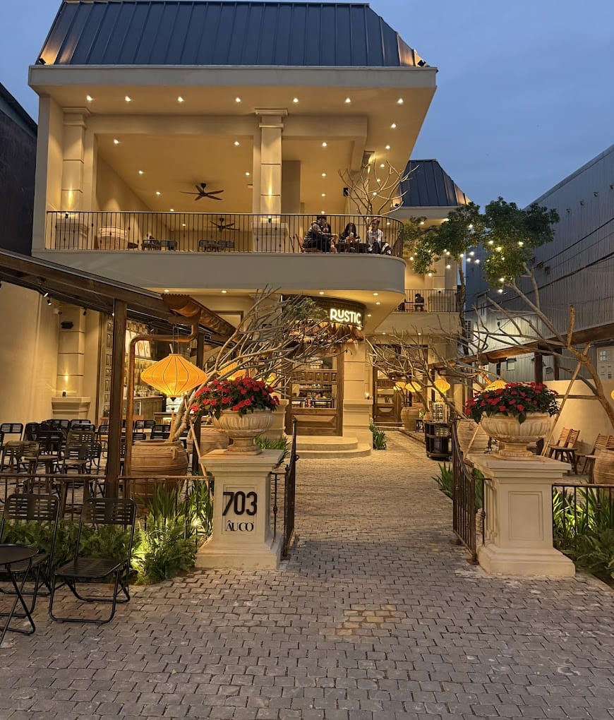 Top 15 Quán Cafe Check In Đẹp Ở Đà Nẵng Với Những Góc Sống Ảo Đẹp Mê