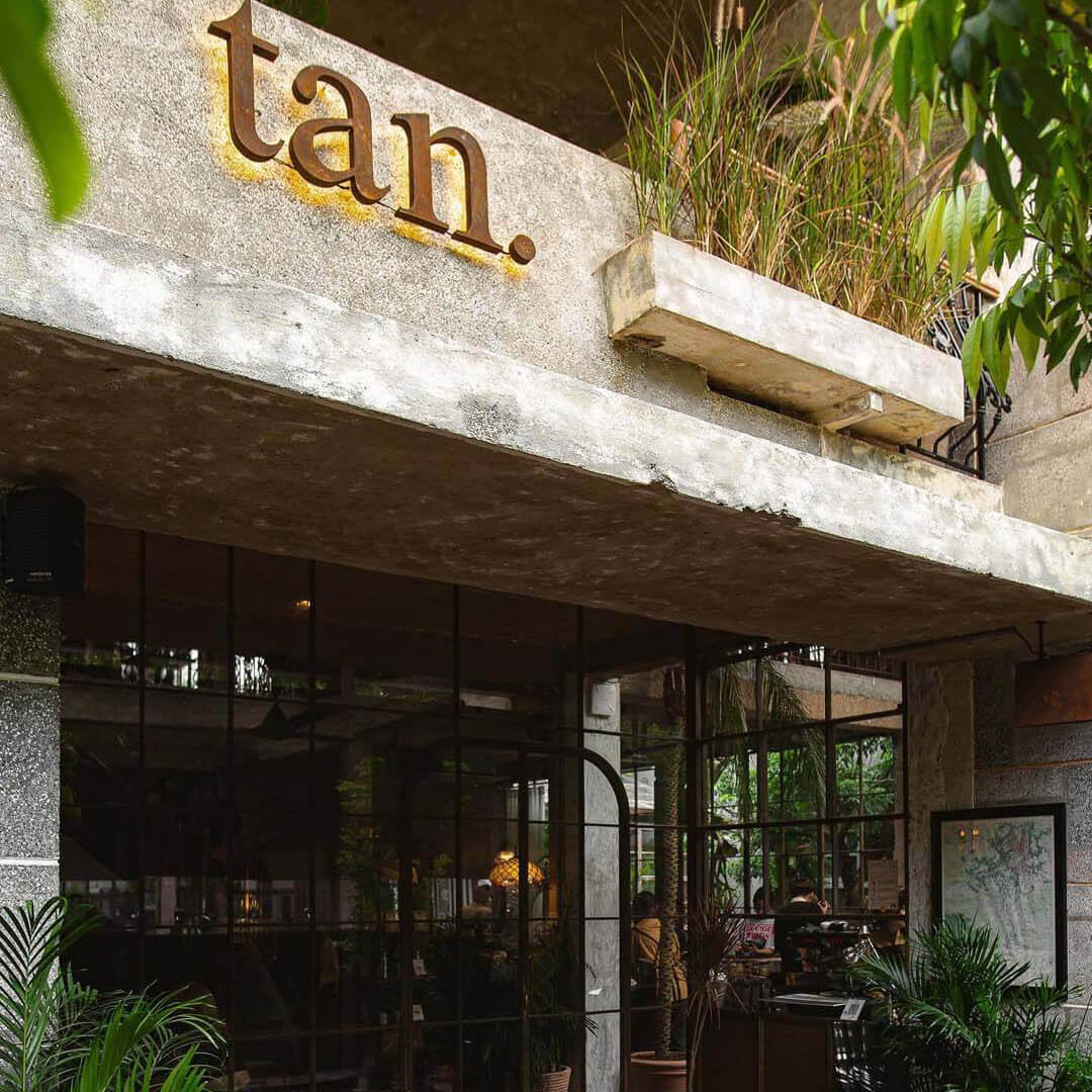 Top 15 Quán Cafe Đẹp Gần Cầu Rồng Với View Sông Hàn Đáng Ghé Khi Đến Đà Nẵng