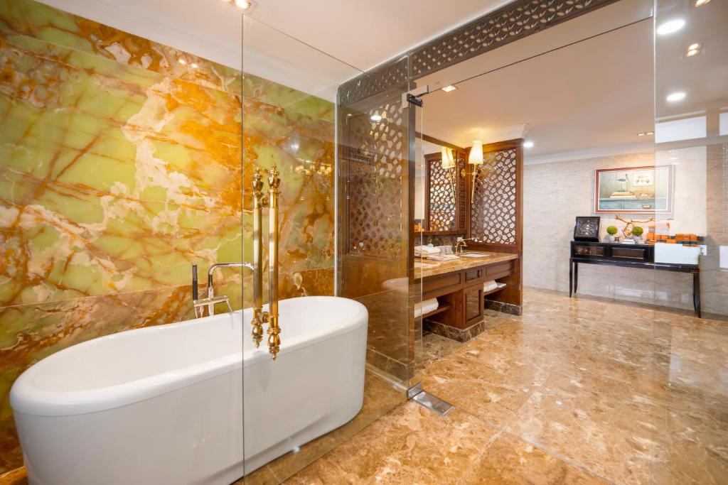 Top 16 Khách sạn ở gần Đại học Đông Á địa điểm lưu trú lý tưởng tại Đà Nẵng