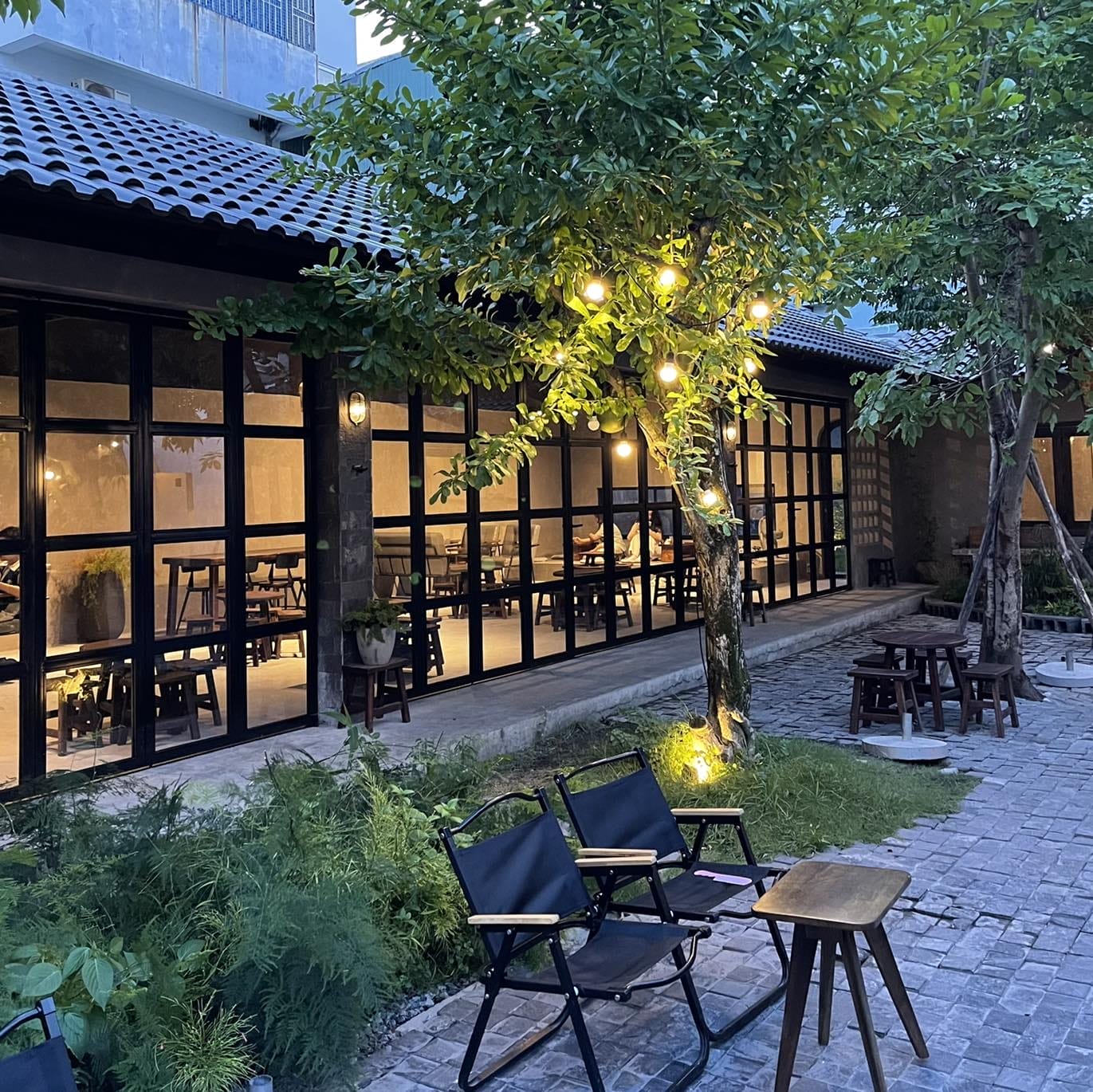 Top 16 Quán cafe đẹp ở Hải Châu Đà Nẵng có không gian cà phê độc đáo