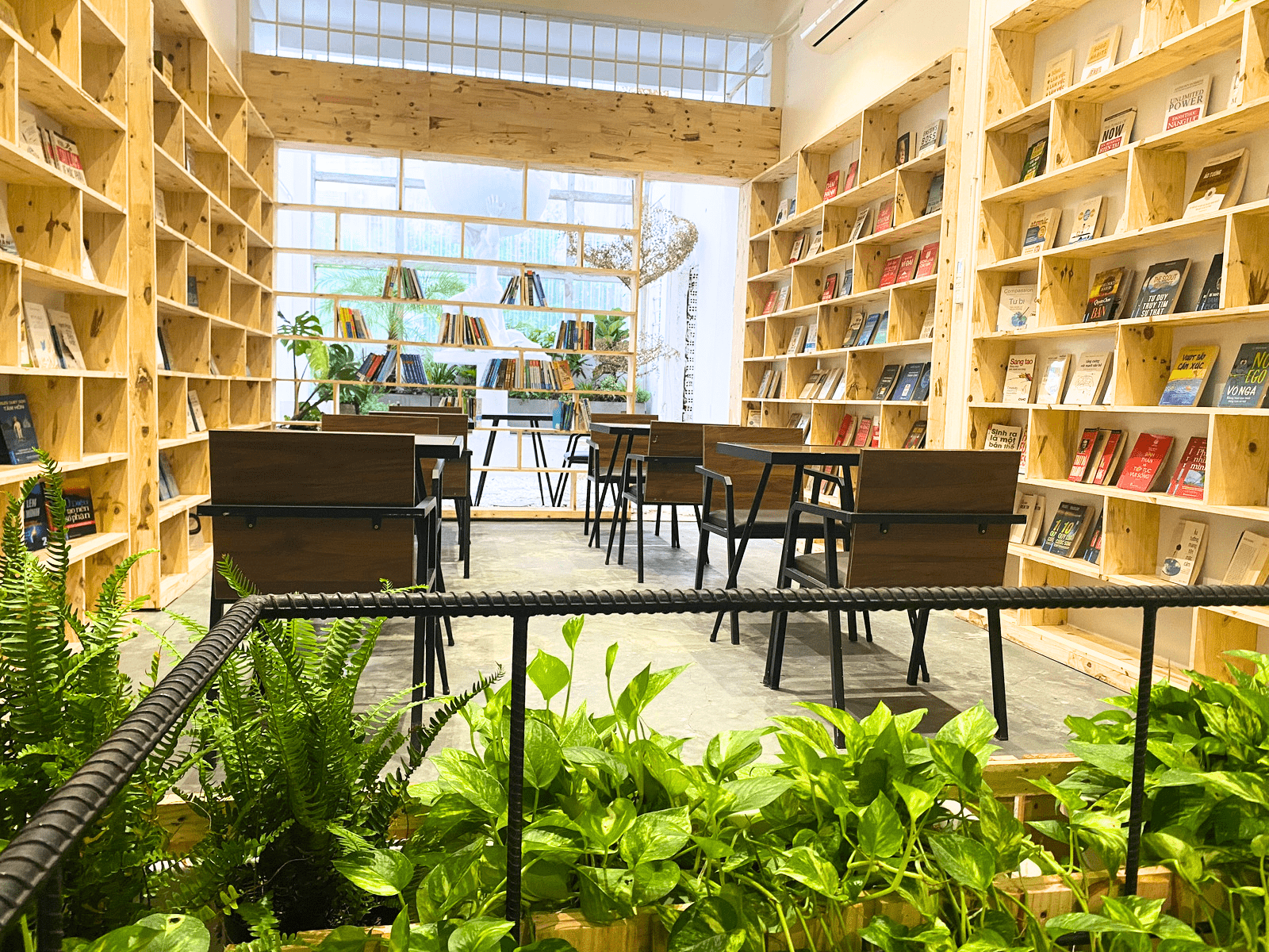 Top 5 Quán cafe ngồi bệt ở Đà Nẵng không gian thư giãn giữa lòng thành phố