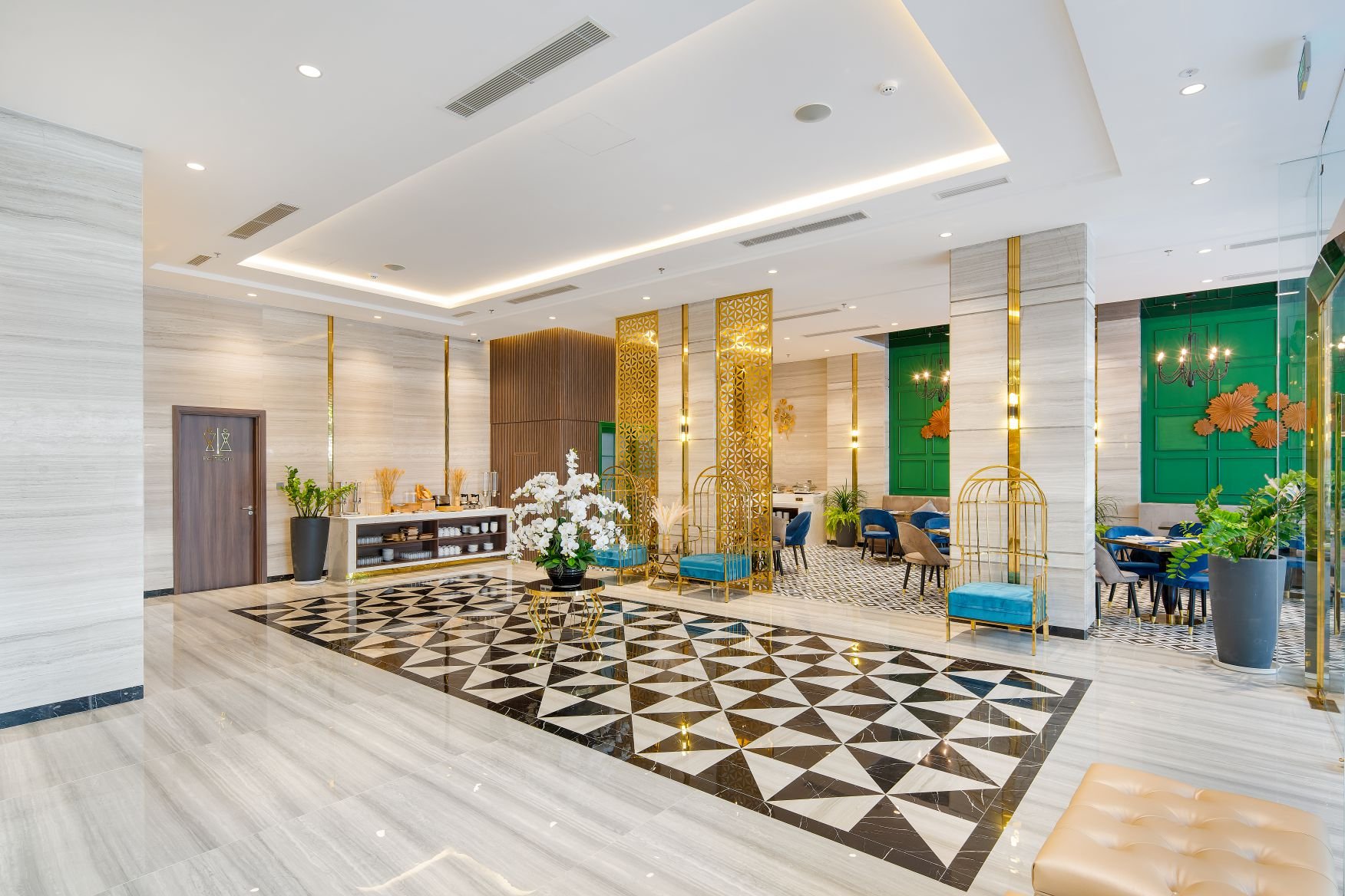 Adela Boutique Hotel Review – Không gian nghỉ dưỡng boutique gần biển Mỹ Khê