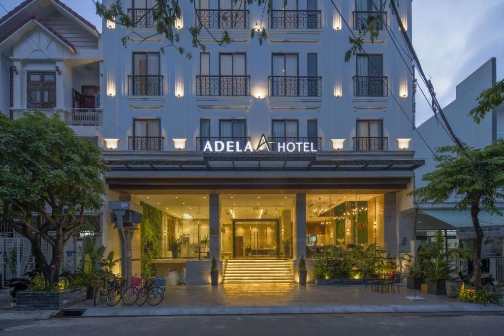 Adela Boutique Hotel Review – Không gian nghỉ dưỡng boutique gần biển Mỹ Khê