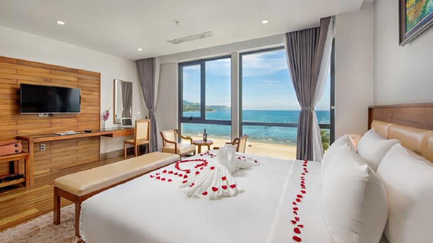 Alisia Beach Hotel Review Chi Tiết 2026 – Trải Nghiệm Lưu Trú Ven Biển Sơn Trà Đà Nẵng