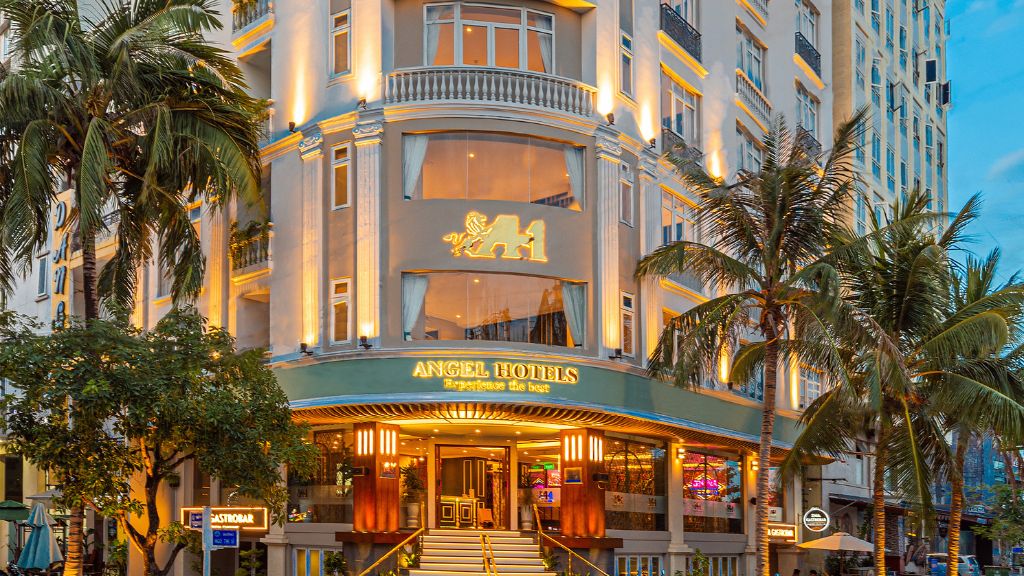 Angel Hotels Beach Danang Review Chi Tiết: Trải Nghiệm Lưu Trú Gần Biển Mỹ Khê Có Gì Đáng Chú Ý?