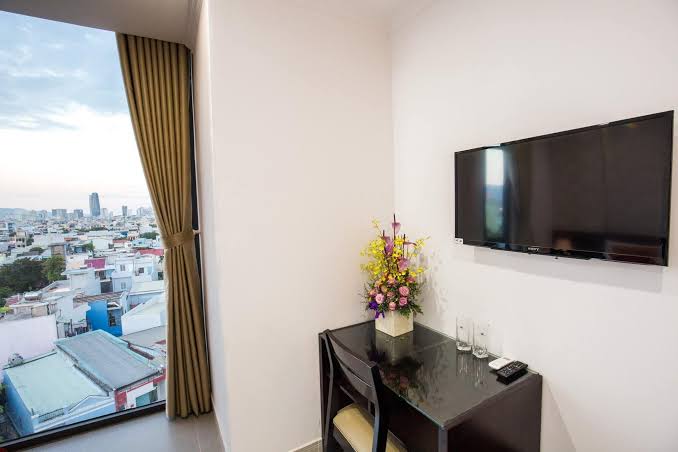 Blue Summer Hotel Review Chi Tiết 2026 – Trải Nghiệm Lưu Trú Tại Khách Sạn Gần Biển Đà Nẵng
