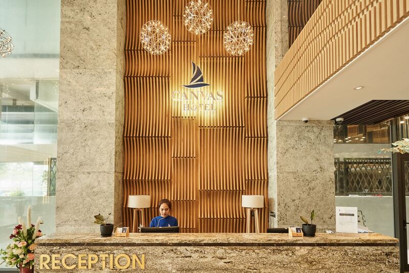 Canvas Danang Beach Hotel Review Chi Tiết 2026 – Trải Nghiệm Lưu Trú Sát Biển Đà Nẵng
