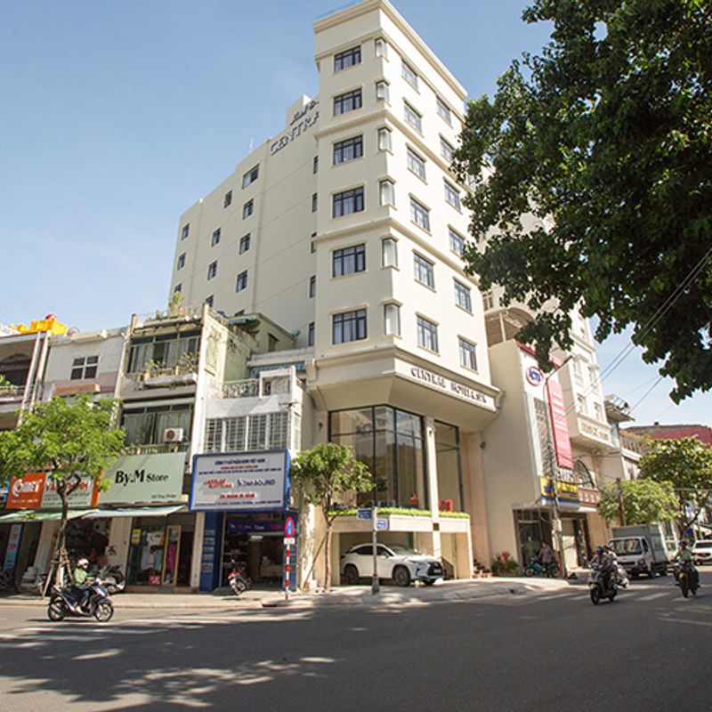 Central Hotel and Spa Danang Review Chi Tiết Khách Sạn Trung Tâm Kết Hợp Nghỉ Dưỡng