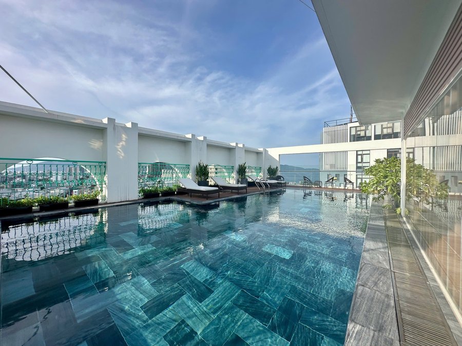 Century Hotel Da Nang Review Chi Tiết 2026 – Trải Nghiệm Lưu Trú Gần Biển Mỹ Khê