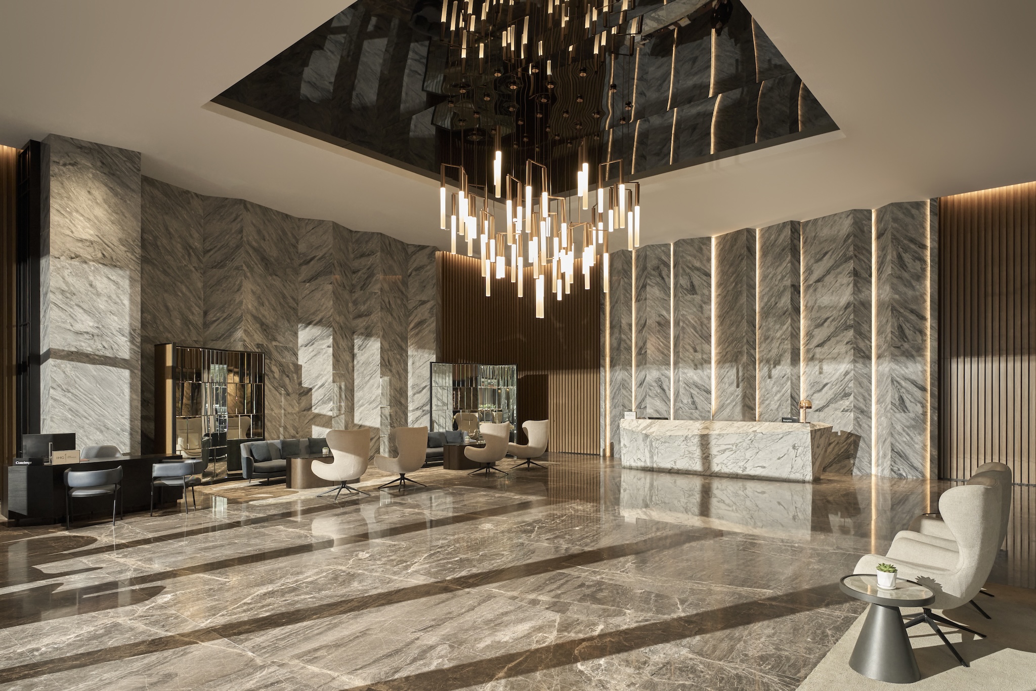 Crowne Plaza Danang, an IHG Hotel Review Chi Tiết 2026: Trải Nghiệm Nghỉ Dưỡng Ven Biển Đà Nẵng