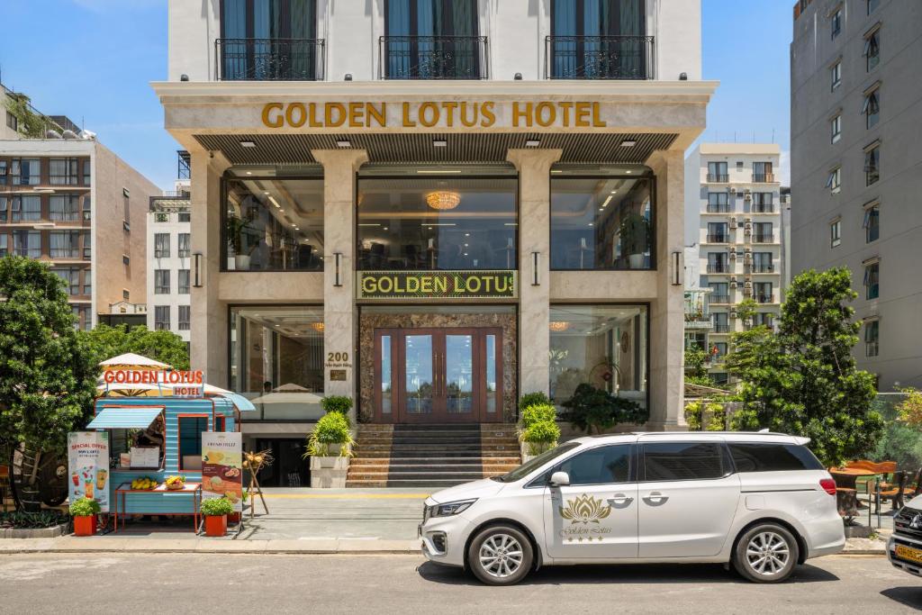 Golden Lotus Hotel Đà Nẵng Review Chi Tiết 2026 – Trải Nghiệm Lưu Trú Gần Biển Mỹ Khê