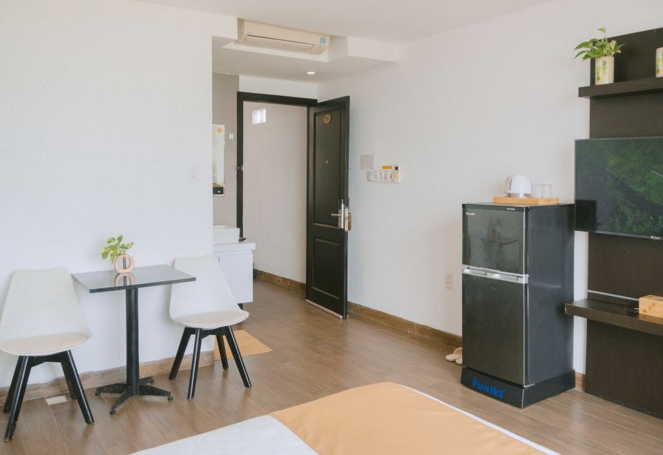 Horizon Front Beach Hotel Danang Review Chi Tiết 2026 – Trải Nghiệm Lưu Trú Sát Biển Mỹ Khê