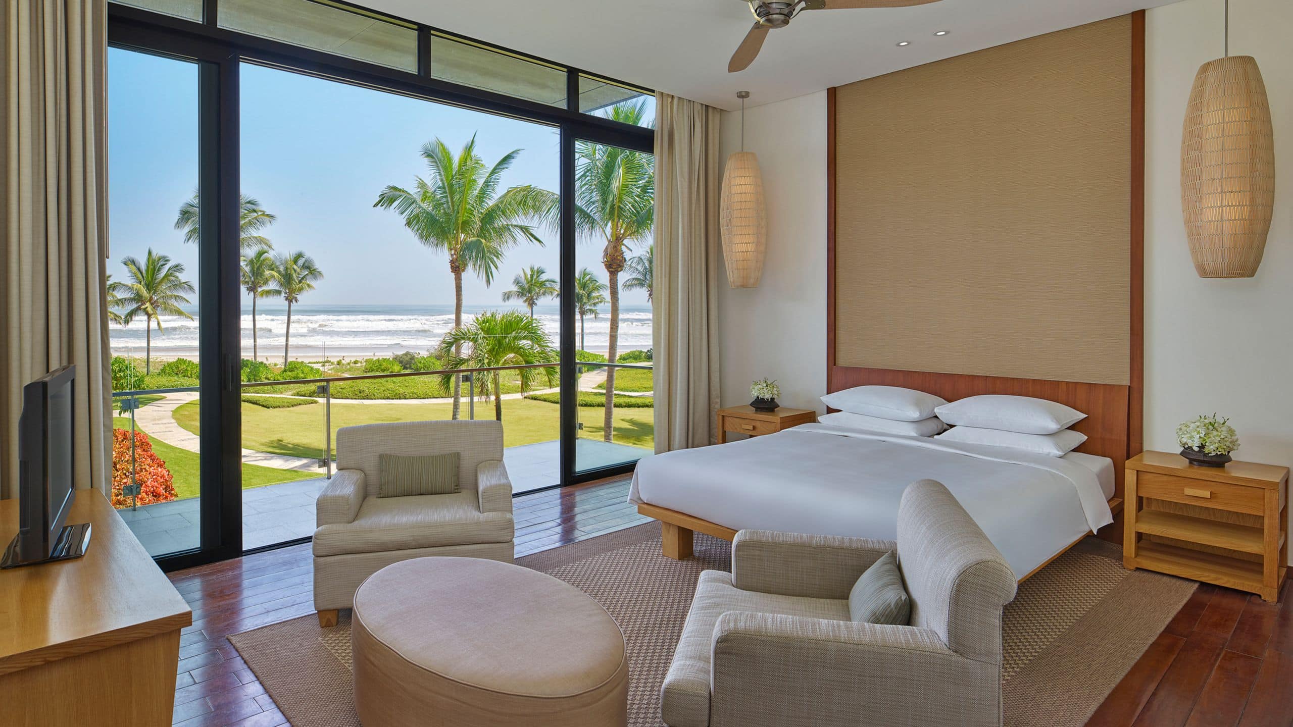Hyatt Regency Danang Resort & Spa Review Chi Tiết 2026 – Kỳ Nghỉ Ven Biển Với Không Gian Sang Trọng