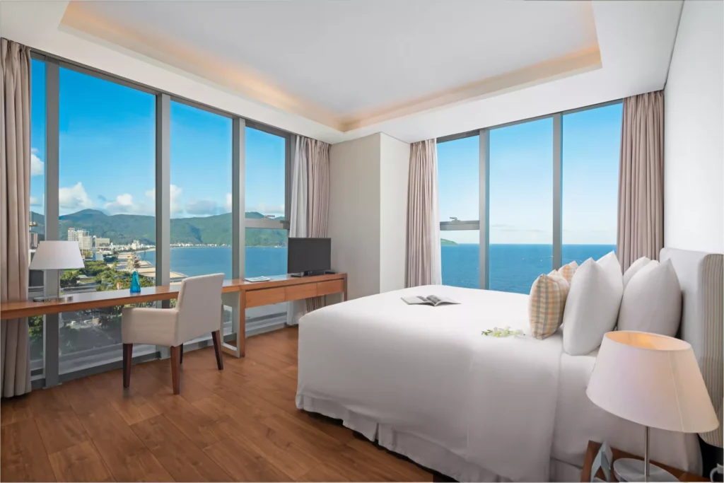 Khách sạn A La Carte Đà Nẵng Review 2026: Hồ bơi vô cực, phòng hướng biển và trải nghiệm thực tế