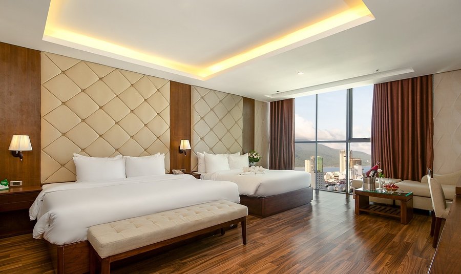 Khách sạn Luxtery Review Chi Tiết 2026: Trải Nghiệm Lưu Trú Gần Biển Mỹ Khê Có Gì Nổi Bật?