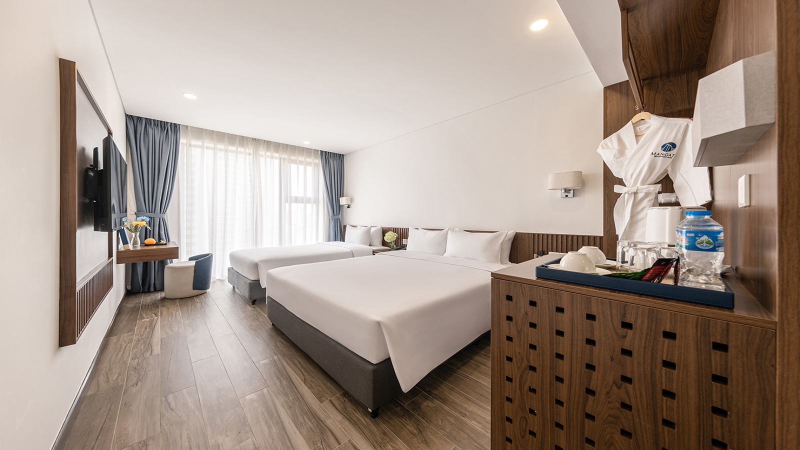 Mangata Beachfront Hotel Review Chi Tiết 2026: Trải Nghiệm Nghỉ Dưỡng Sát Biển Có Gì Đáng Chú Ý?