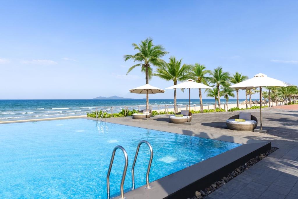 Melia Danang Beach Resort review: Kỳ nghỉ ven biển có gì đáng trải nghiệm?