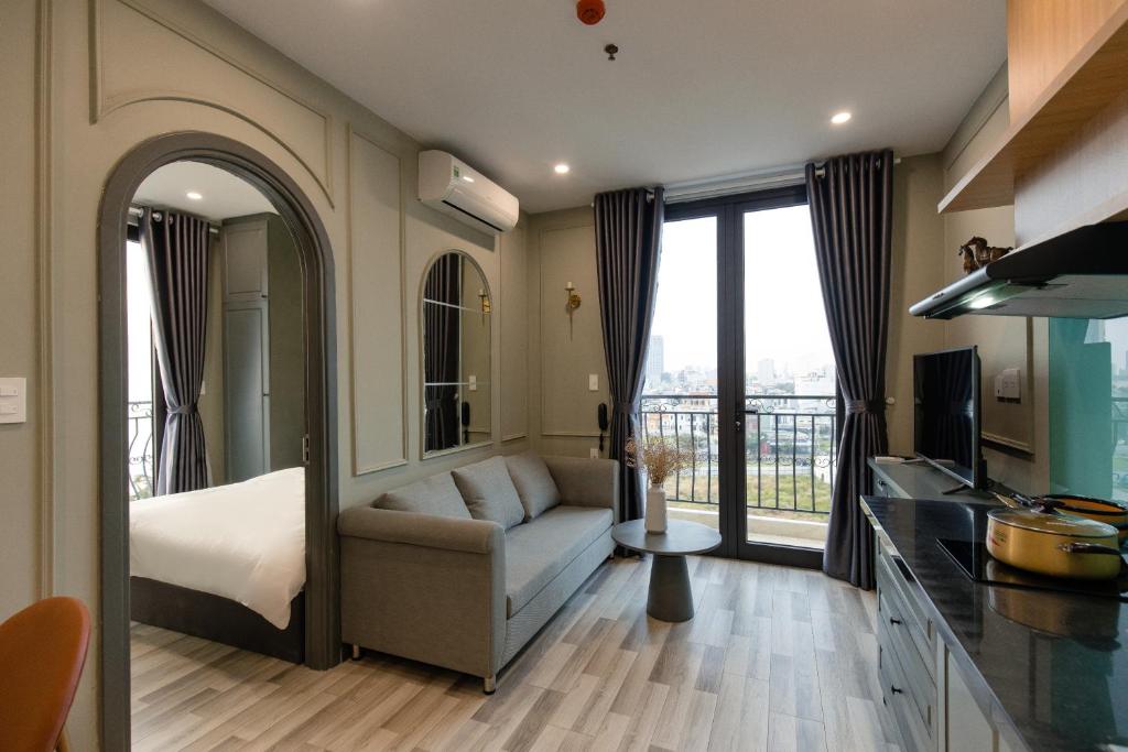 Mercury Beach Hotel Danang Review 2026: Trải Nghiệm Lưu Trú Sát Biển Đà Nẵng Có Gì Đáng Chú Ý?