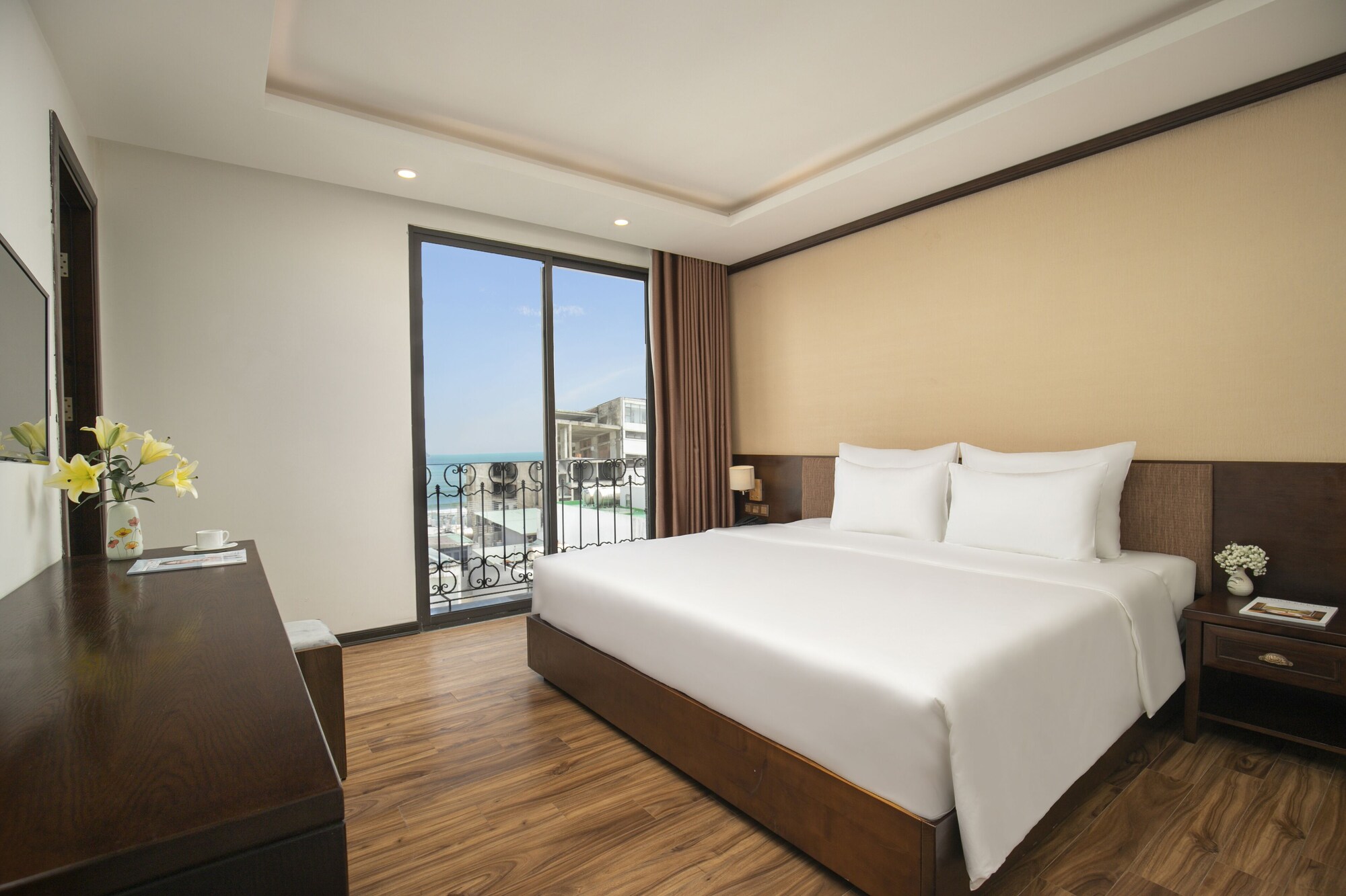 Palazzo Boutique Hotel Review Chi Tiết 2026 – Không Gian Lưu Trú Gần Biển Mỹ Khê Có Gì Đáng Trải Nghiệm?
