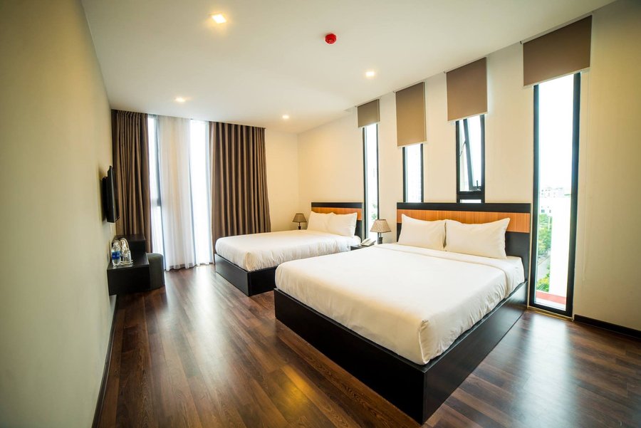 Platinum Beach Hotel Da Nang Review 2026: Khách sạn gần biển Mỹ Khê với không gian hiện đại và tiện nghi