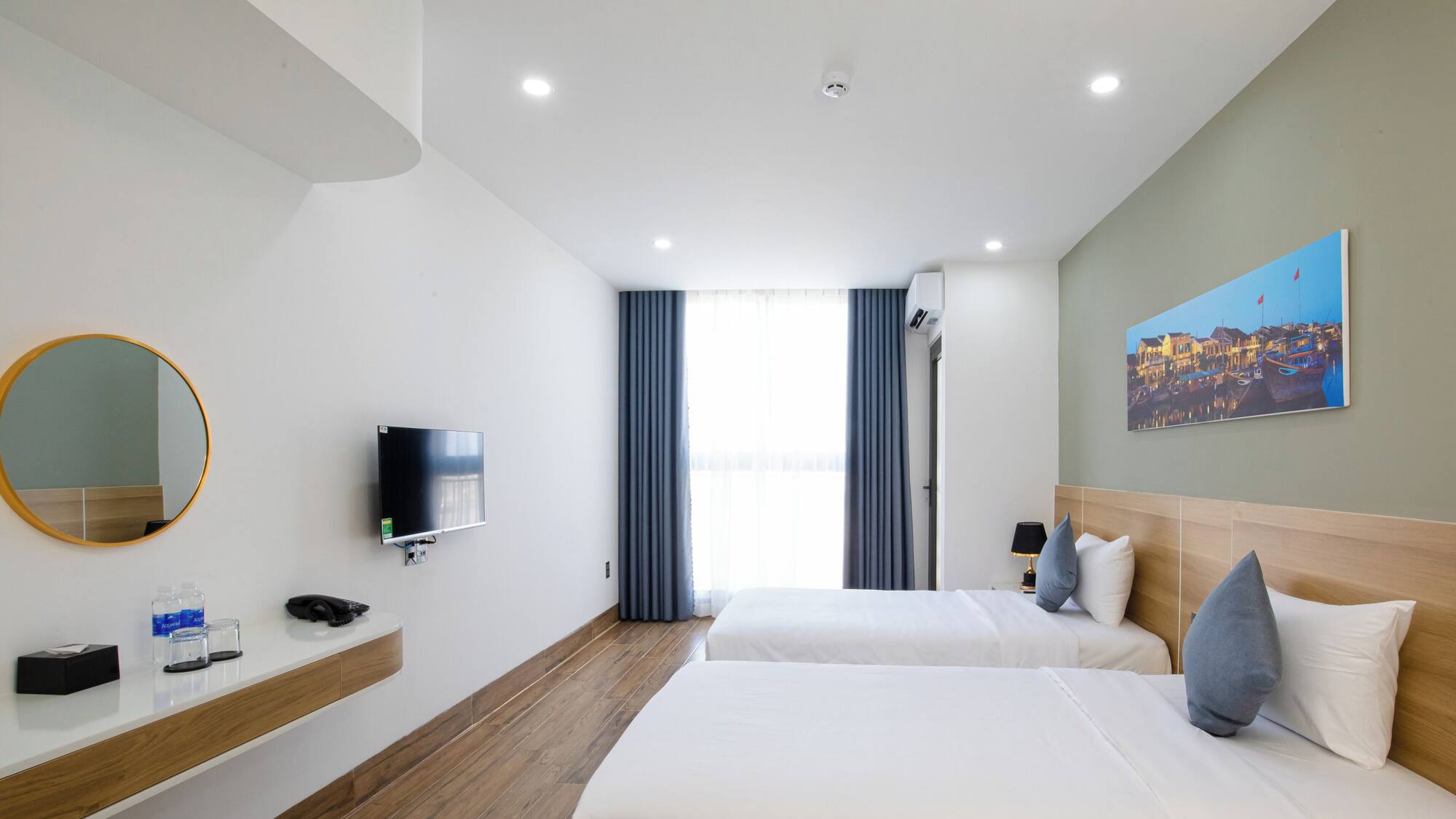 Review FIRST Studio Hotel Da Nang: khách sạn studio 2.5 sao gần Helio Center và Asia Park
