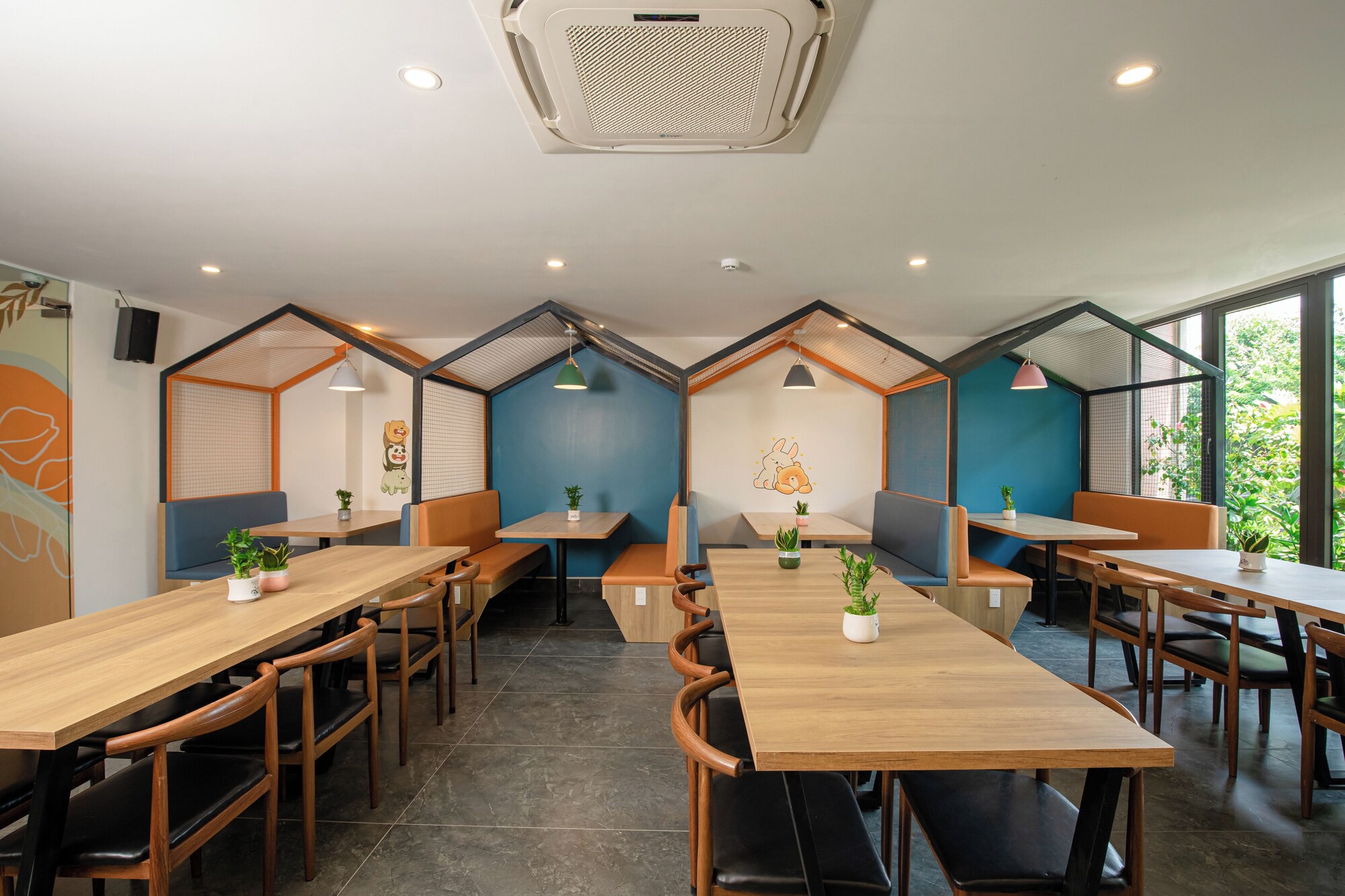Review FIRST Studio Hotel Da Nang: khách sạn studio 2.5 sao gần Helio Center và Asia Park