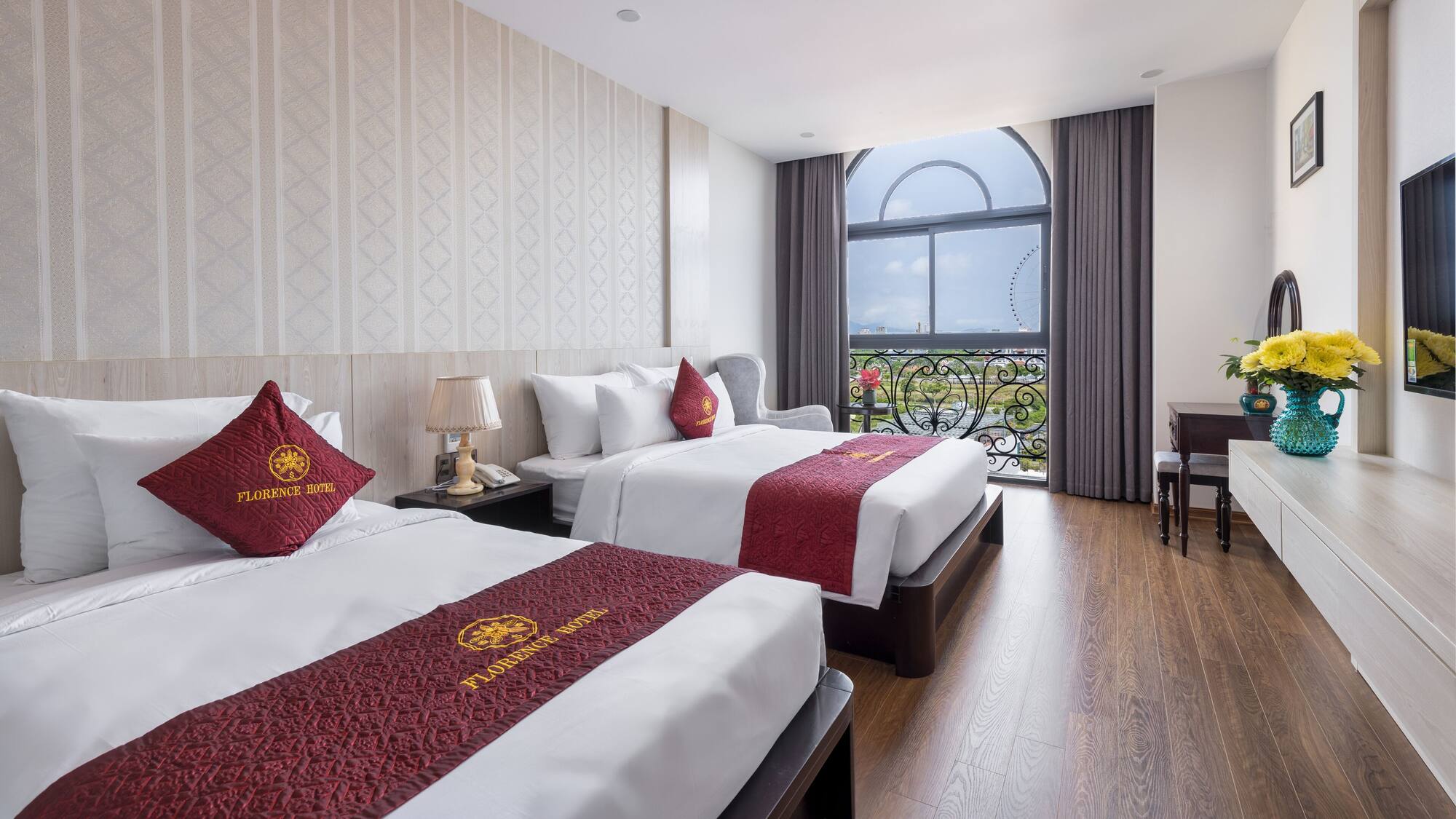 Review Florence Hotel: khách sạn 4 sao gần Helio Center, Asia Park và biển Mỹ Khê