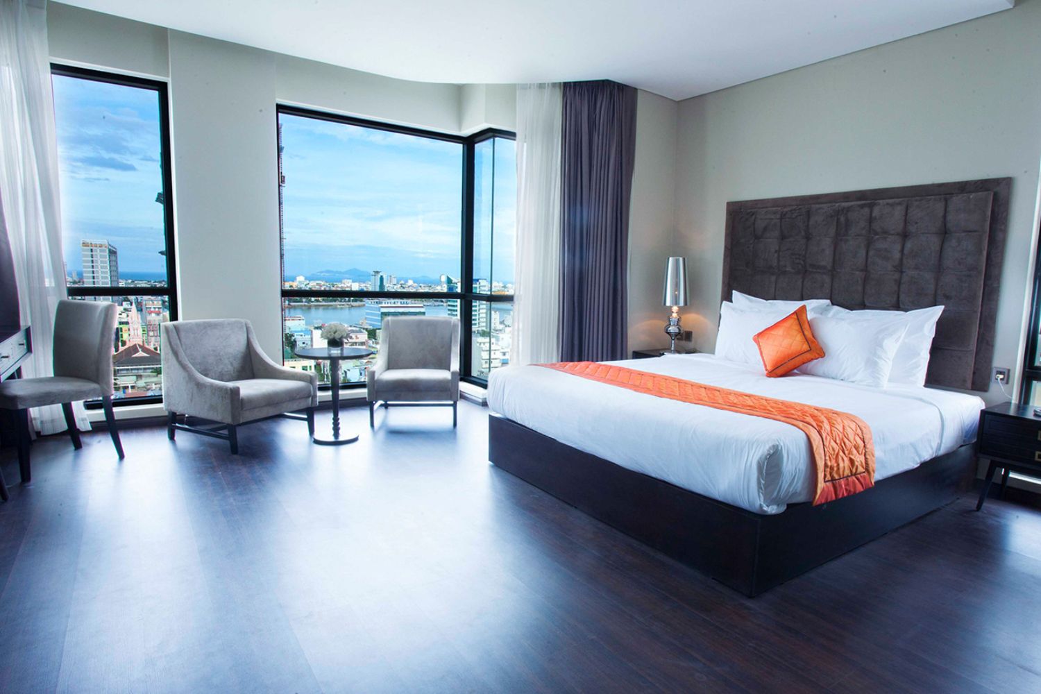 Review Khách sạn Sanouva Đà Nẵng: lưu trú 4 sao trung tâm Hải Châu, gần Chợ Hàn