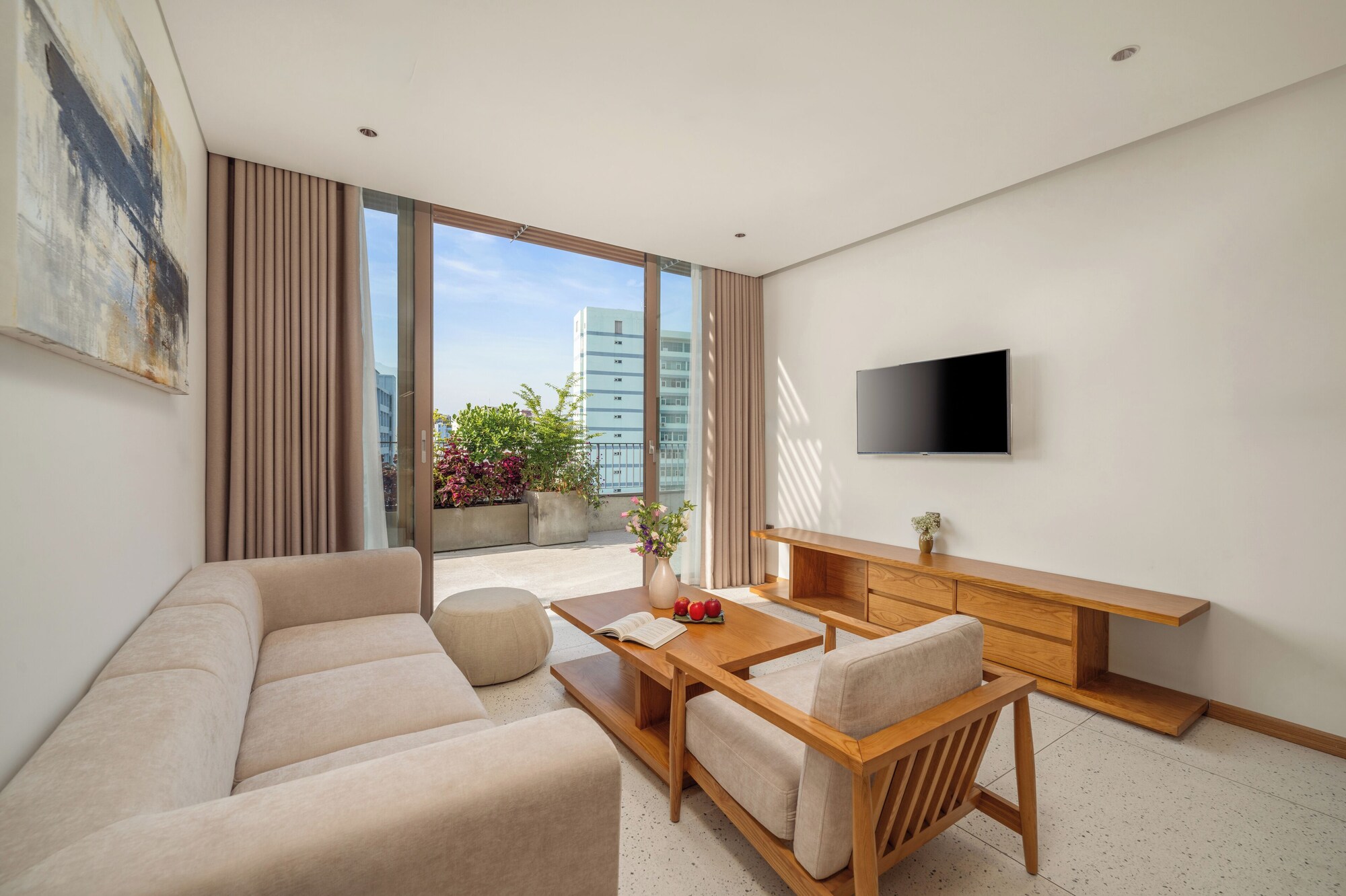 Review Vernal Hotel & Apartment Da Nang: căn hộ hiện đại gần Cầu Rồng, Mỹ Khê và Chợ Hàn