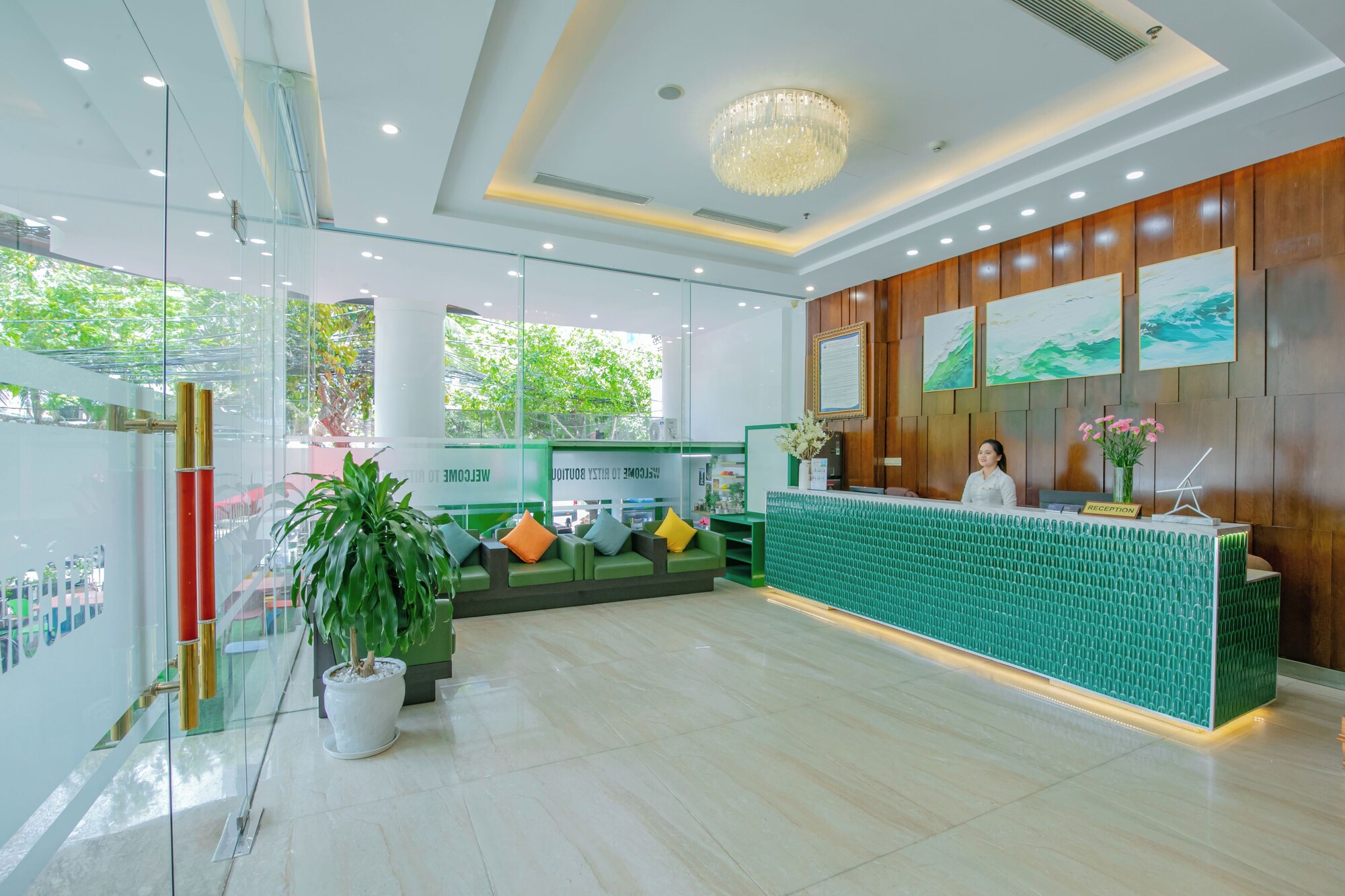 Ritzy Boutique Hotel Danang Review Chi Tiết 2026 – Trải Nghiệm Lưu Trú Gần Biển Mỹ Khê