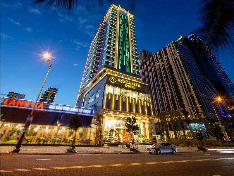 Rosamia Danang Hotel Review 2026: Trải Nghiệm Lưu Trú Bên Biển Mỹ Khê Có Gì Nổi Bật?
