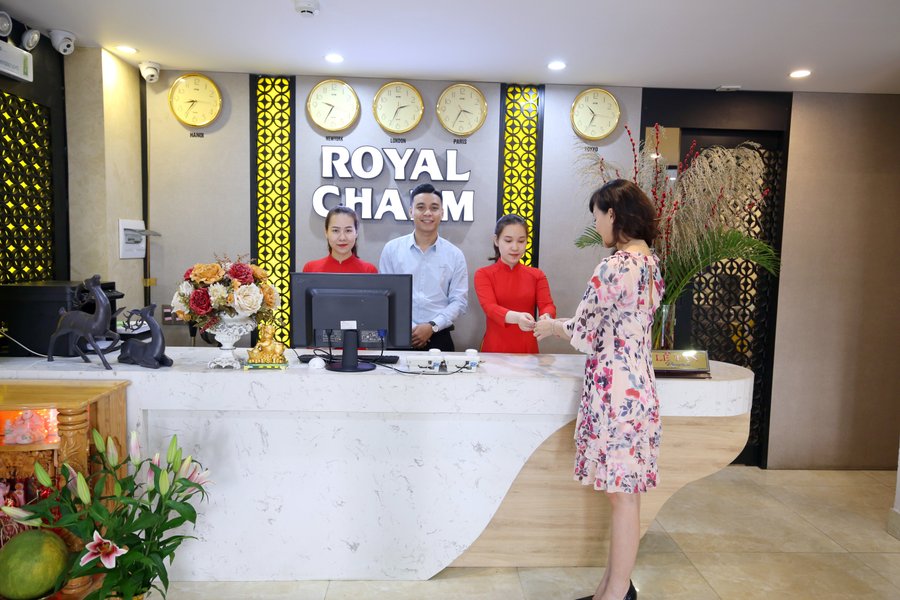 Royal Charm Hotel Review 2026 – Đánh Giá Chi Tiết Khách Sạn Gần Biển Mỹ Khê Đà Nẵng